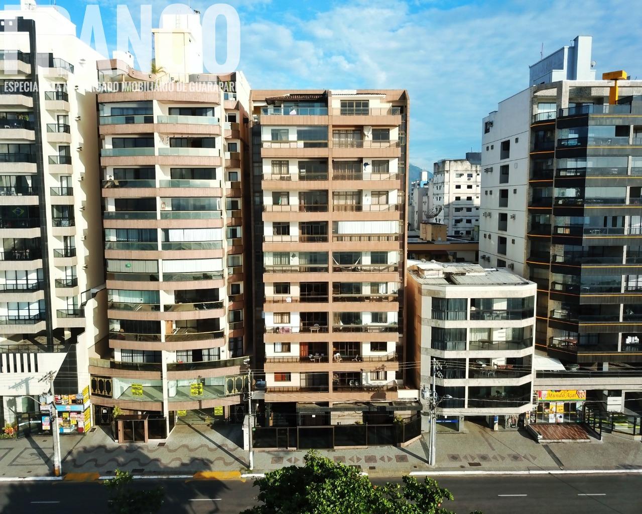 Edifício Jardim Atlântico apartamento de 3 quartos a venda, frente para o mar na Praia do Morro Guarapari ES