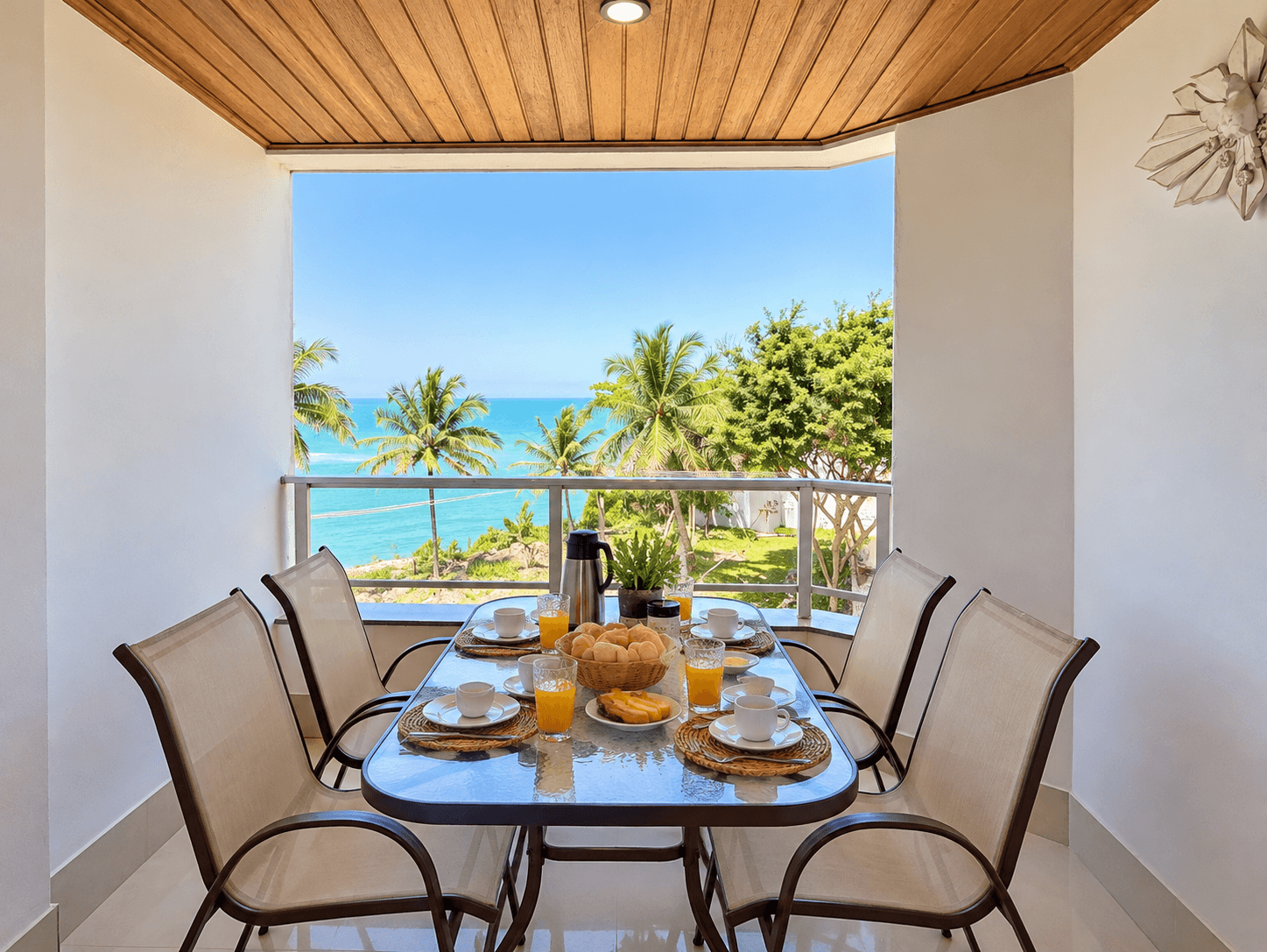 Apartamento com Vista para o Mar – 3 Quartos, 1 suite, (1 DCE), 1 Vaga | Centro