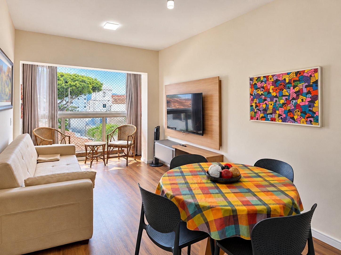 Apartamento de 2 quartos sendo 1 suite, com vista para o mar , na Praia da Virtudes, Centro - Guarapari ES