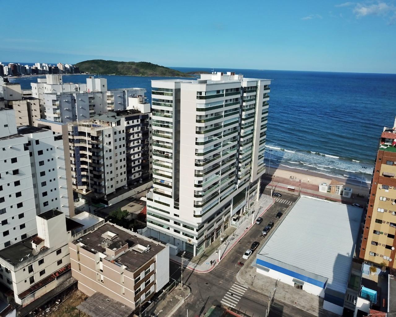 Edifício Helio Rosa apartamento de 3 quartos a venda frente para o mar na Praia do Morro Guarapari ES