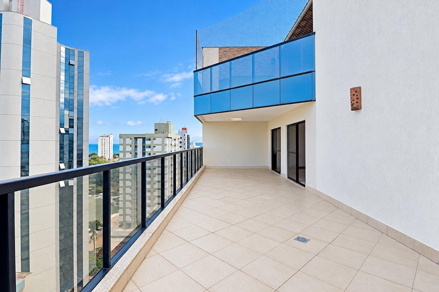 Cobertura Duplex a venda 4 suítes lazer completo no Centro - Guarapari ES