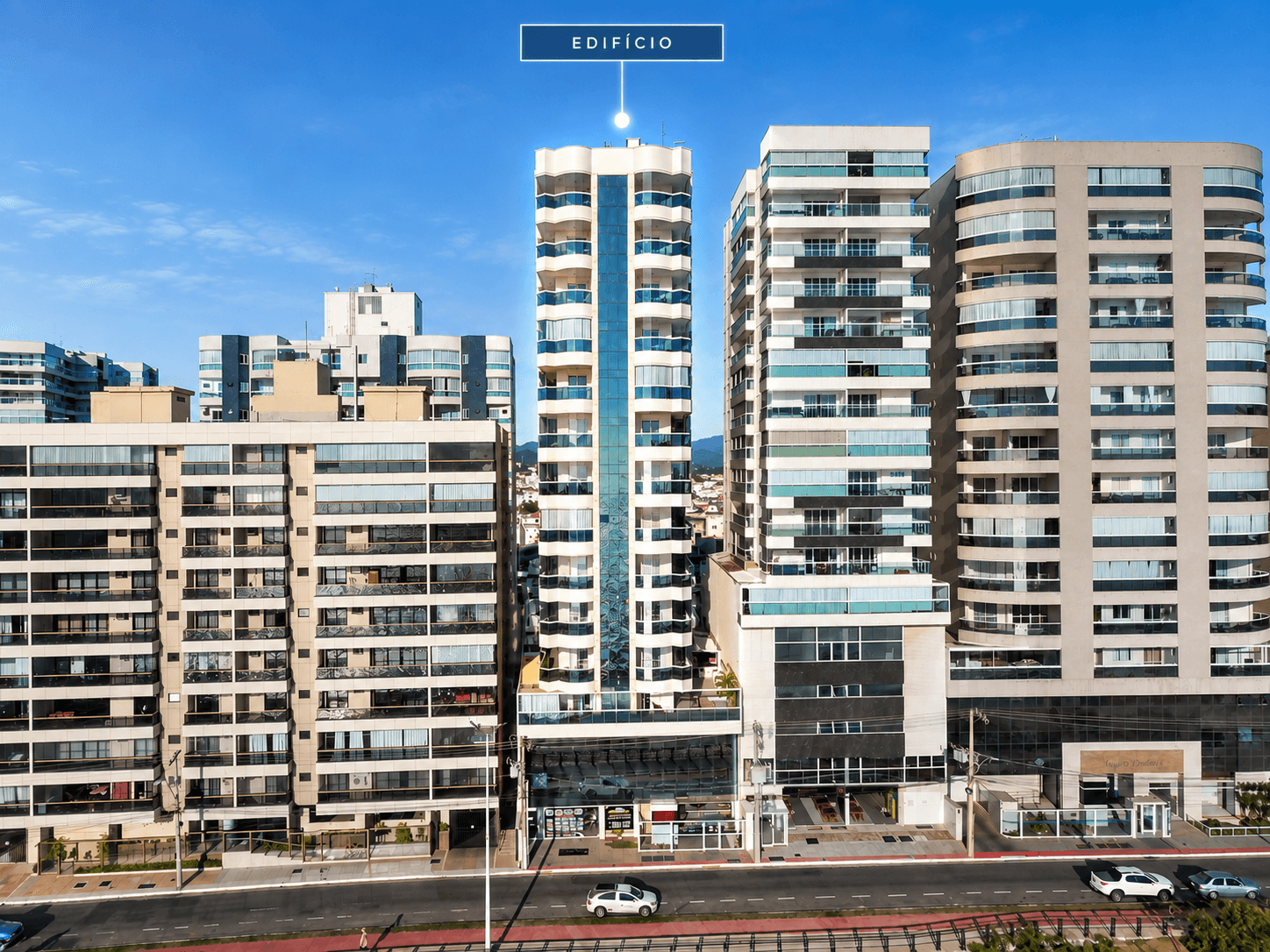 Apartamento a venda na orla da Praia do Morro em Guarapari-ES, 2 quartos sendo 1 suite com varanda + DCE completa, 95m2