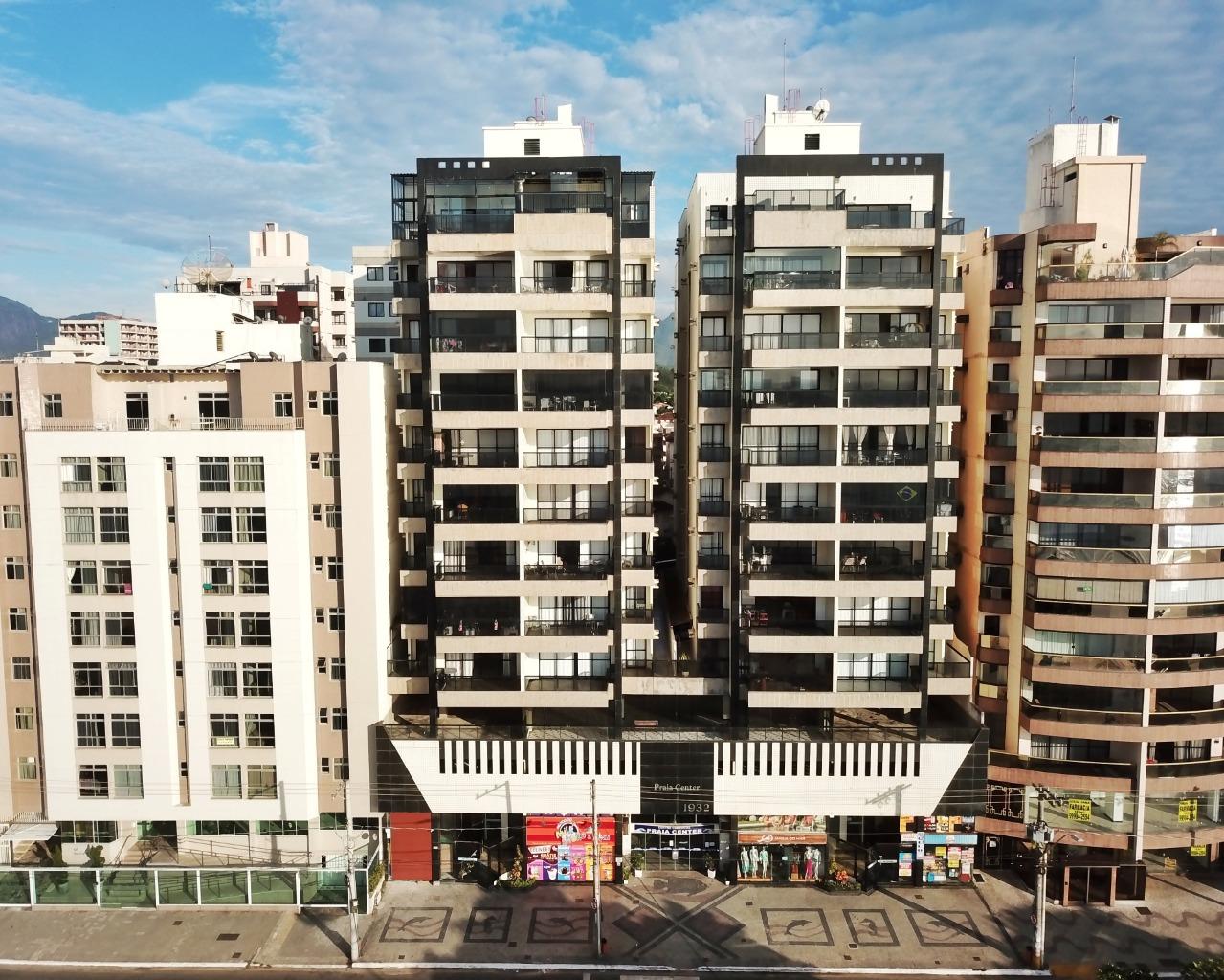 Edifício Residencial Leila apartamento de 2 quartos a venda no Praia Center frente para o mar na Praia do Morro Guarapari ES