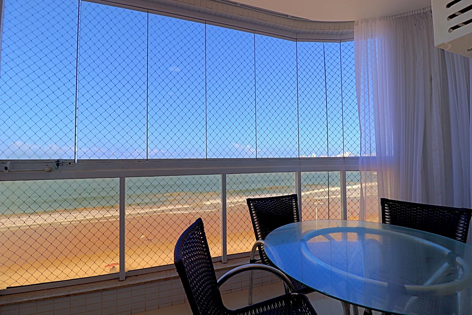 Apartamento com 3 quartos a venda, na orla da Praia do Morro em Guarapari - ES