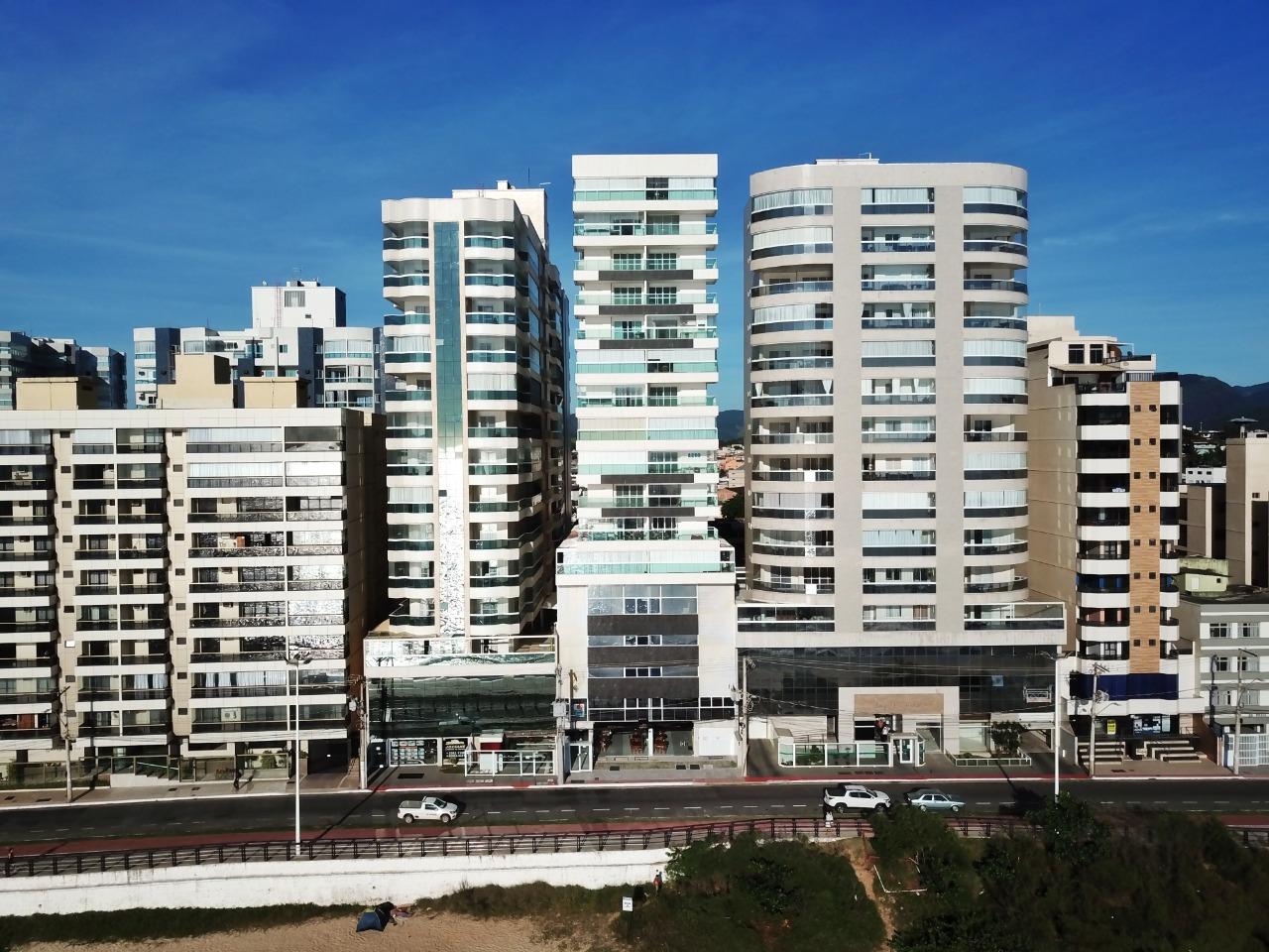 Edifício Residencial Marta apartamento de 3 quartos a venda com lazer completo frente para o mar na Praia do Morro Guarapari ES